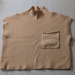 NWOT VICI Tan Mock Neck Cropped Ribbed Sweater Vest Sz Small